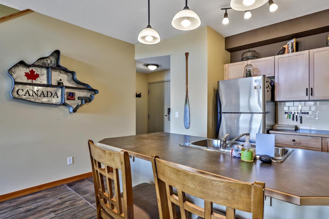 Spectacular Mountain View Corner Unit Pool Hot Tub Park Pass Canmore Exterior foto